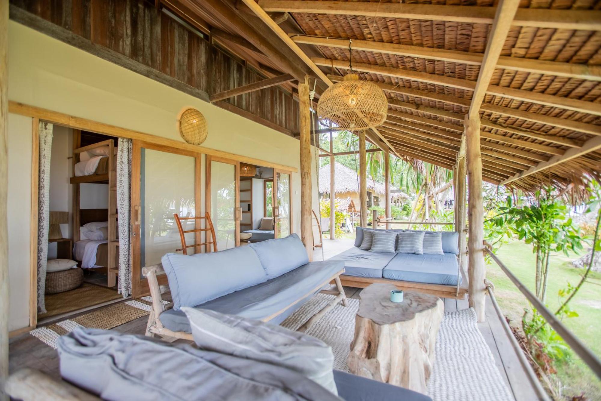 Aloita Resort Mentawai Tua Pejat Exterior photo