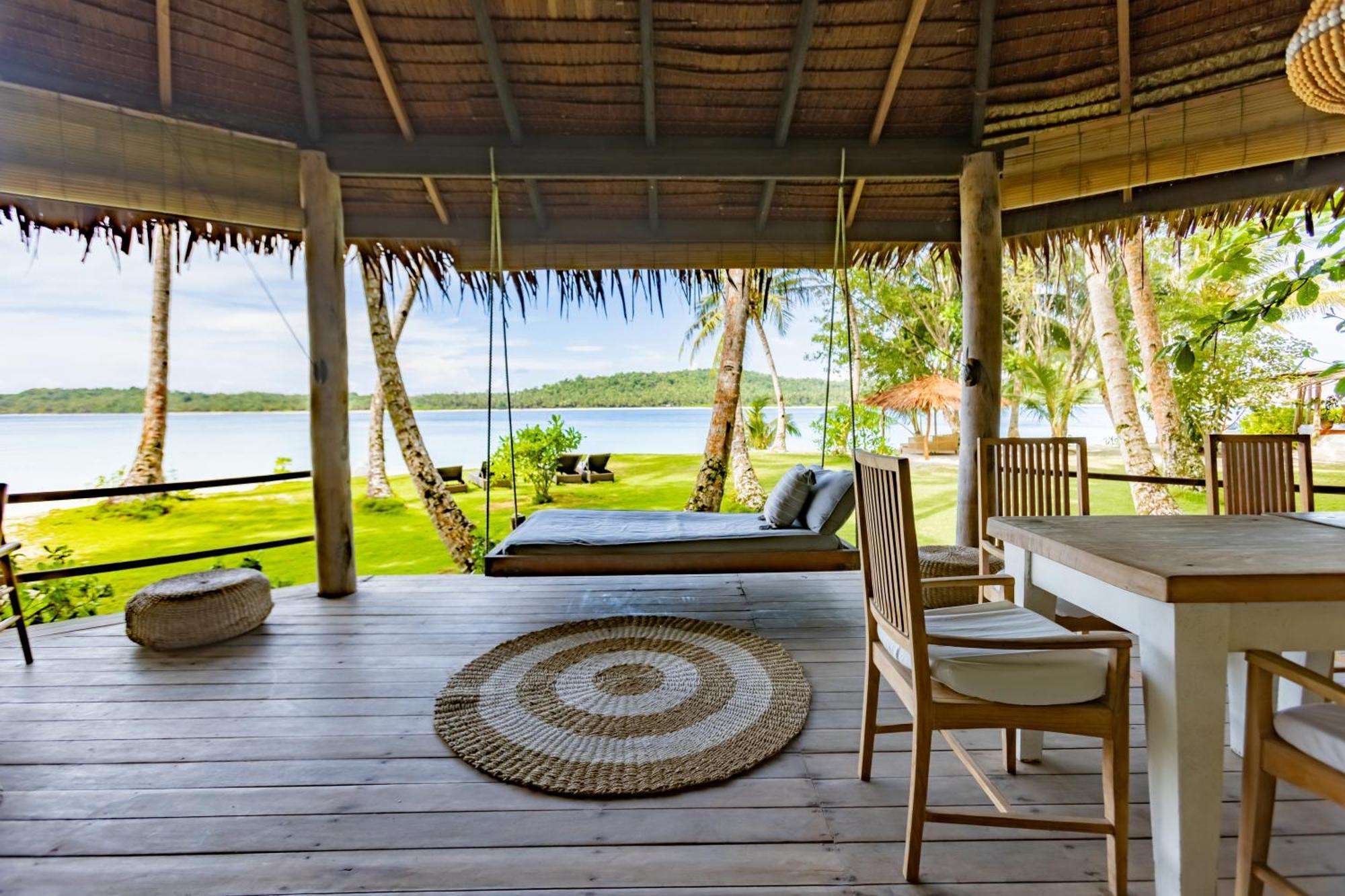 Aloita Resort Mentawai Tua Pejat Exterior photo