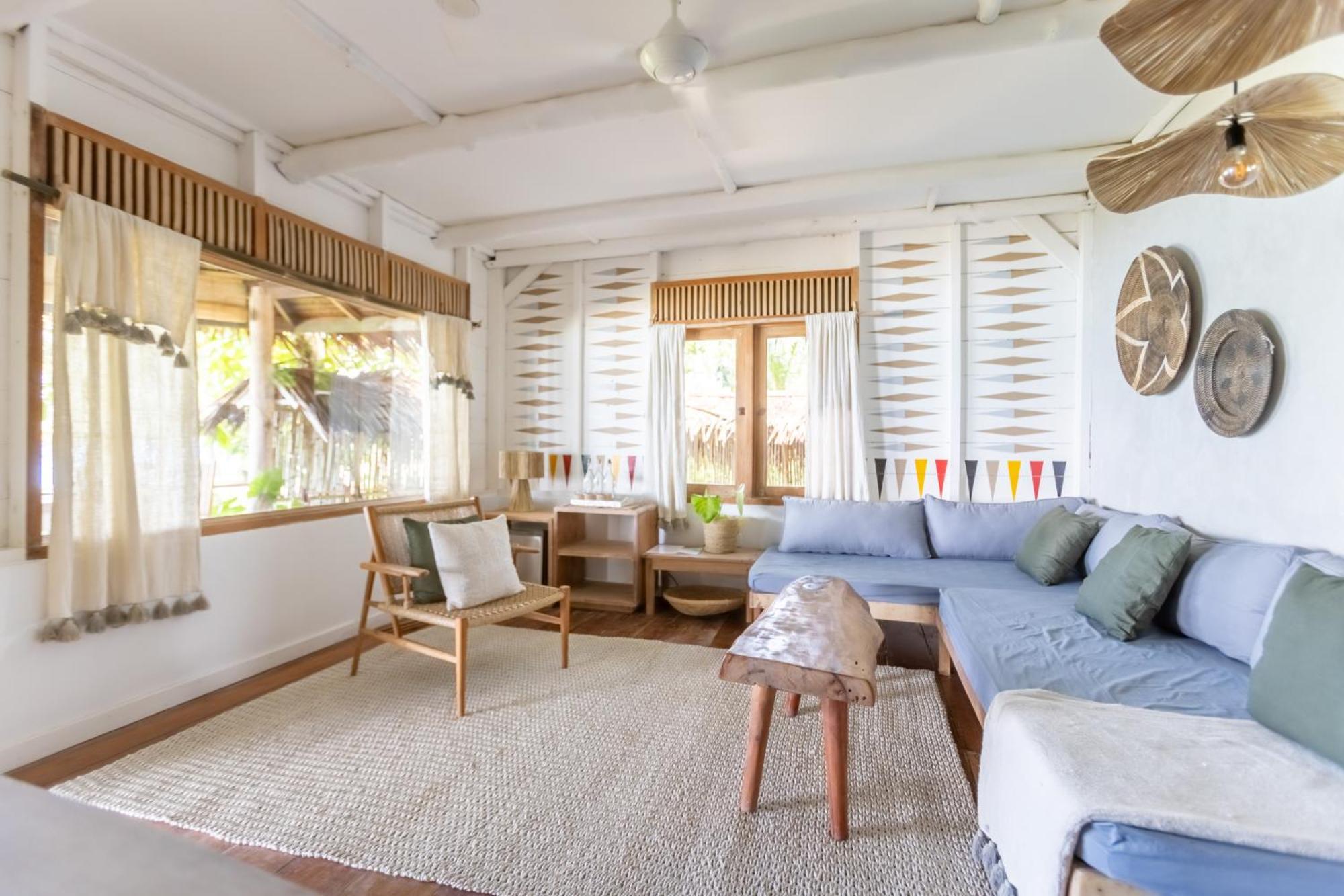 Aloita Resort Mentawai Tua Pejat Exterior photo