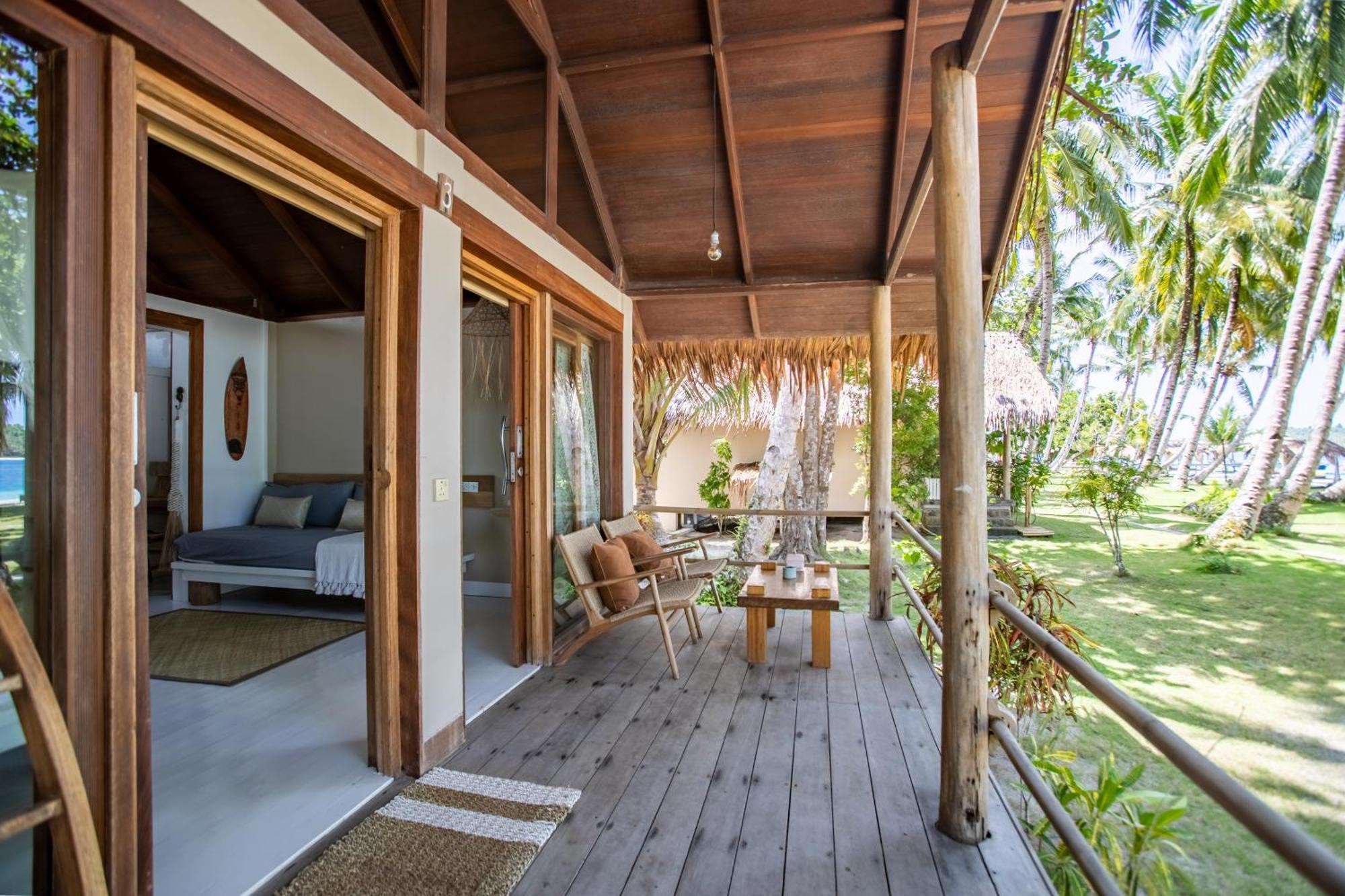 Aloita Resort Mentawai Tua Pejat Exterior photo